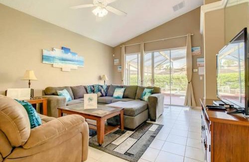 Four Corners Casa | Stylish Pool Villa Near Disney Low Rates 922-930