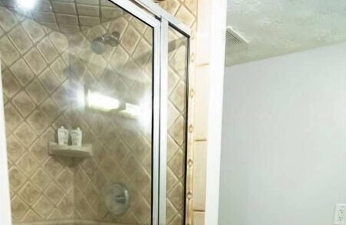 Sharpsburg Apartamento | Stylish Private 1 BR Apartment for Travel Professionals-Extended Stays Welcomed!