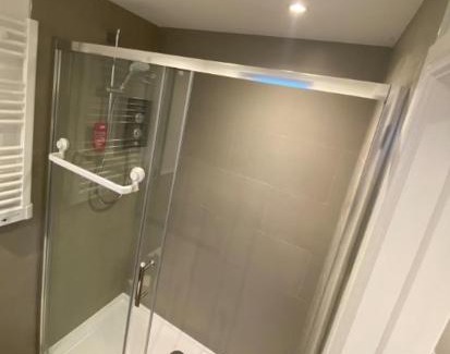 Banstead Apartamento | Stylish Private Detached Studio in Banstead with Parking