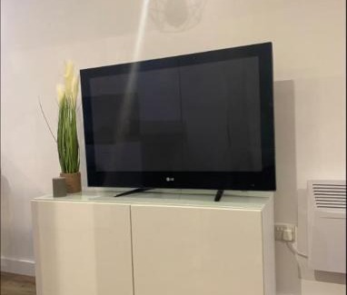 Banstead Apartamento | Stylish Private Detached Studio in Banstead with Parking