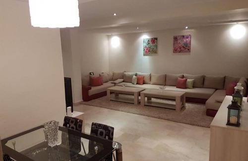 LA GIRONDE Apartamento | Stylish Property Perfect for Business & Leisure Trips