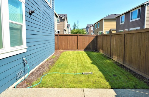 North Creek Casa | Stylish & Quiet 4Bed & 3Bath Residential Home in Luxury Community