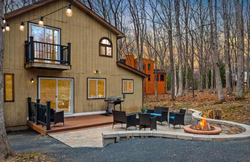 East Stroudsburg Casa | Stylish Renovated Home Open Layout Coffee Bar Near Hiking Waterfalls