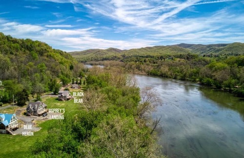 Draper Cabina | Blue Heron Rivefront Cabin