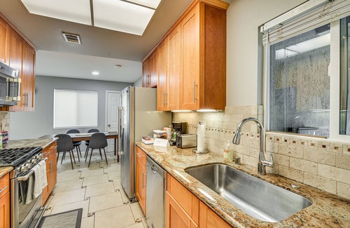East San Jose Casa | Stylish San Jose Retreat - 7 Mi to Downtown