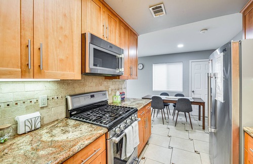 East San Jose Casa | Stylish San Jose Retreat - 7 Mi to Downtown