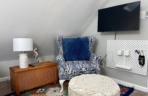 El Granada Apartamento | Stylish Seaside Cottage - Walking to Beach