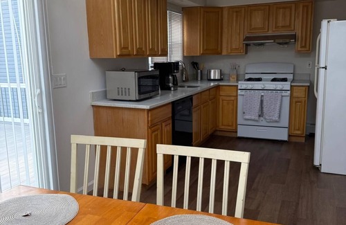 Seaside Heights Apartamento | Stylish Seaside Escape with Parking, beach passes and 3-minute walk to the beach