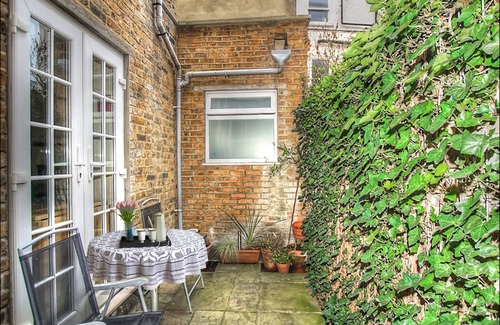 Munster Apartamento | Elegante apartamento independiente Garden Garden Apartment en el moderno SW6 de Londres,