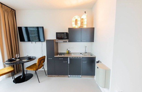 Katendrecht Apartamento | Stylish Serenity 1BDR Apartment BHD
