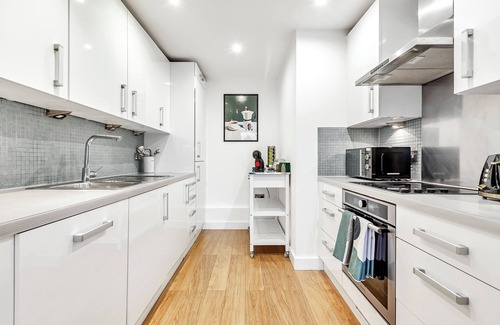 De Beauvoir Apartamento | Stylish Shoredtich Flat with Parking + Canal Views