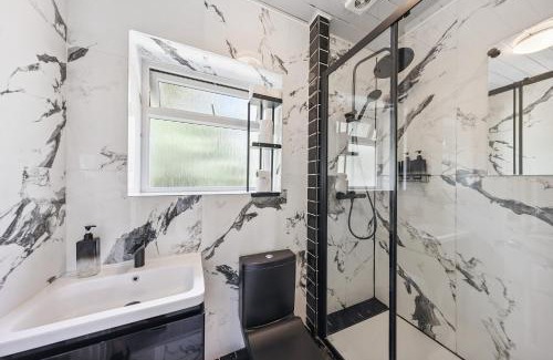 West Putney Apartamento | Stylish & Spacious 3 Bedroom House with Large Private Garden