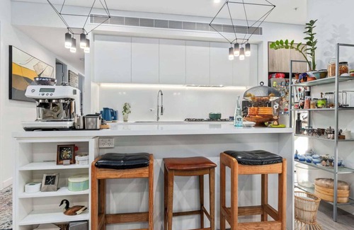 Lidcombe Apartamento | Stylish & Spacious 3BR Apt