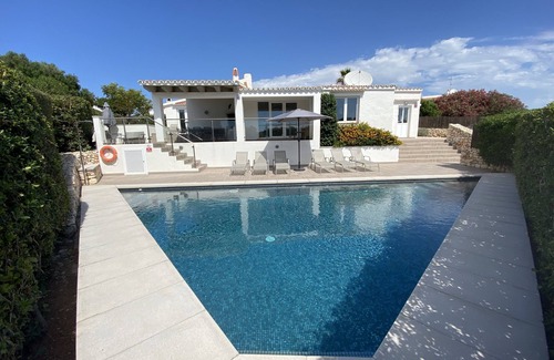 Sant Lluis Villa | Villa moderna, renovación completa! nueva piscina, cerca de la playa, restaurantes y tiendas