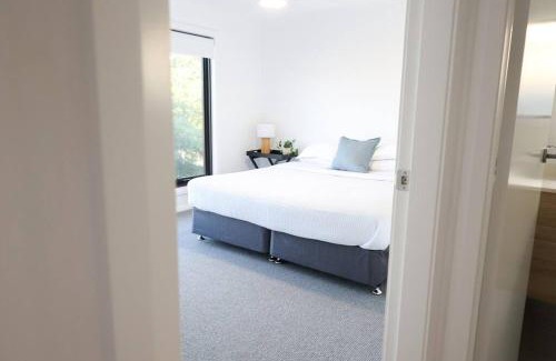 Wagga Wagga Casa | Stylish Stay 4BR Central Wagga