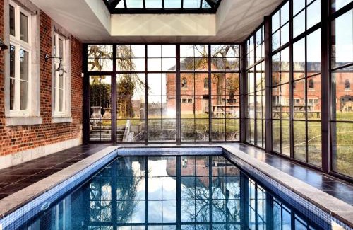 Pont-a-Lesse Casa | Stylish Stay with Sauna, cleaning included
