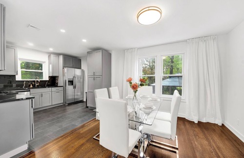 Bronx Casa | Stylish Stay in City’s Best Spot- The Perfect Stay