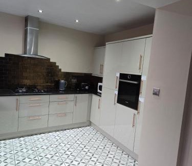 Roundhay Casa | Stylish stay in Leeds
