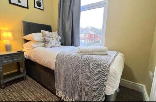 Roundhay Casa | Stylish stay in Leeds