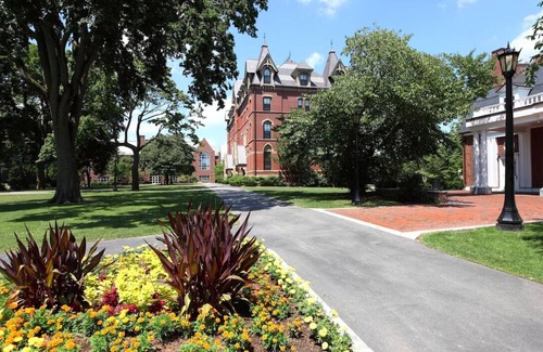Cambridge Hotel | Stylish Stay Near Harvard and Cambridge’s Best Attractions! Parking