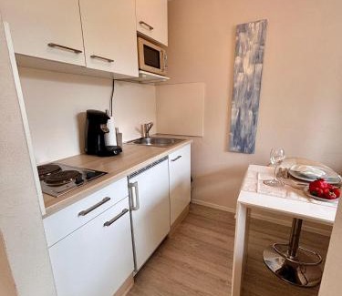 Nordwest Apartamento | Stylish studio apartment with beautiful terrace near Audi