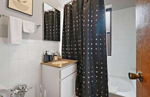 Hyde Park Apartamento | Stylish Studio Apt in Chicago - Dorchester 209