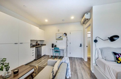 Downtown Oakland Apartamento | Stylish Studio in Laney-Peralta