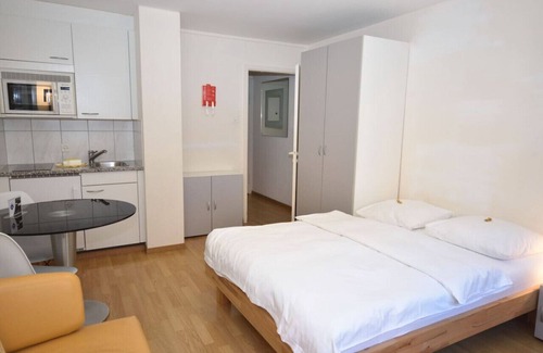 District 6 Apartamento | Stylish Studio in Zurich - Crown 11