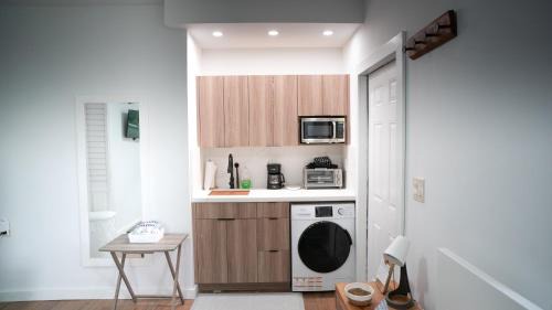 Allapattah Apartamento | Stylish Studio Near Wynwood & Design District