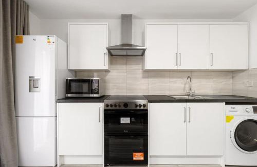 Hale Apartamento | Stylish Studio room in Mill Hill