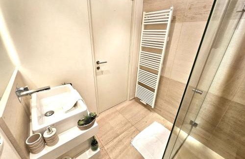 Ville Haute Apartamento | Stylish Studio stay in Central Luxembourg-LUX11