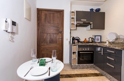 Semlalia Apartamento | Stylish Studio(WiFi, Netflix, Pool, AC, Nespresso)