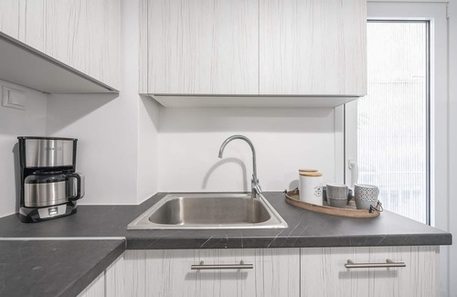 Ilisia Apartamento | Stylish Suite by Cloudkeys