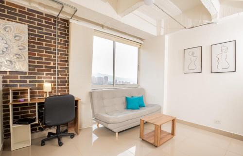 El Tesoro Apartamento | Stylish Suite in El Poblado, Near Provenza!
