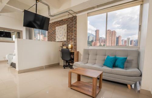El Tesoro Apartamento | Stylish Suite in El Poblado, Near Provenza!