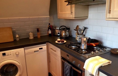 West Hampstead Apartamento | Elegante piso superior de 1 cama plana en West Hampstead