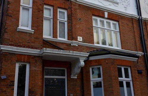 West Hampstead Apartamento | Elegante piso superior de 1 cama plana en West Hampstead