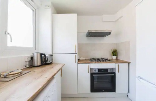 Seven Sisters Apartamento | Stylish & Tranquil Flat with Excellent Connections
