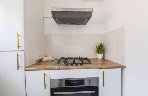 Seven Sisters Apartamento | Stylish & Tranquil Flat with Excellent Connections
