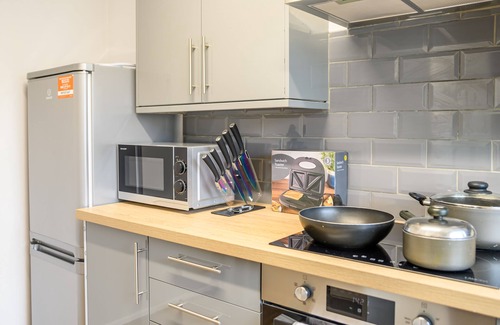 Acocks Green Casa | Stylish two-bed house in Birmingham sleeps up to 6