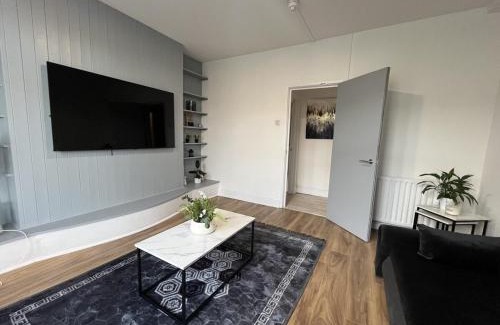 Cathays Apartamento | Stylish Two Bedroom Apartment