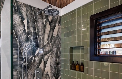 San Pedro Hotel | Stylish Unit, Close to Rainforest w/ Pool & Spa, Speedboat Shuttle from Airport