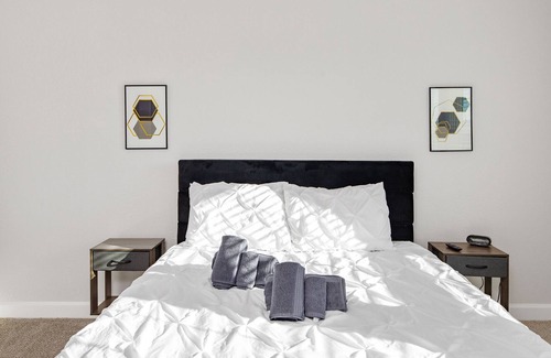 Charlotte Apartamento | Stylish Uptown Loft 5 mins to Panthers Stadium, Convention Center 8305