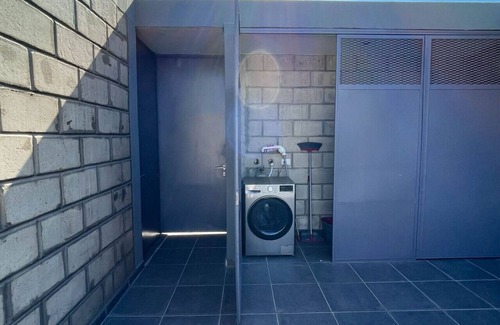 Centro de Guadalajara Apartamento | Stylish urban loft with access to gym and work rooms.