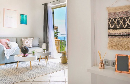 Trapezaki Villa | Villa con estilo con impresionantes vistas panorámicas al mar y piscina privada