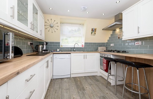 West Looe Casa | Elegante apartamento frente al mar para ocho