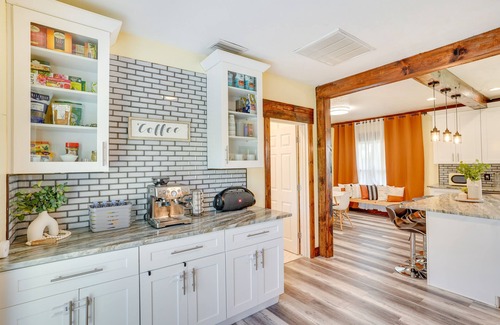 Lake Wales Casa | Stylish Waterfront Lake Wales Home Rental w/ Dock!