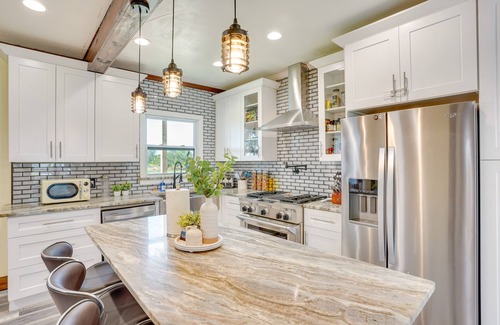 Lake Wales Casa | Stylish Waterfront Lake Wales Home Rental w/ Dock!