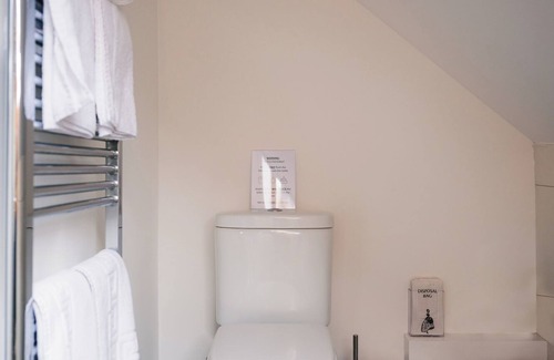 Acocks Green Casa | Stylish & Well Equipped Modern Home in Birmingham with WiFi