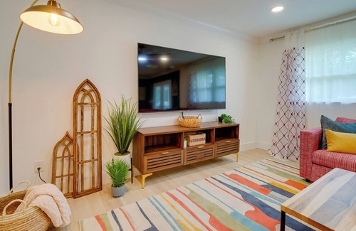 Ogden Casa | Stylish Wilmington Home Rental: 6 Mi to Beaches!